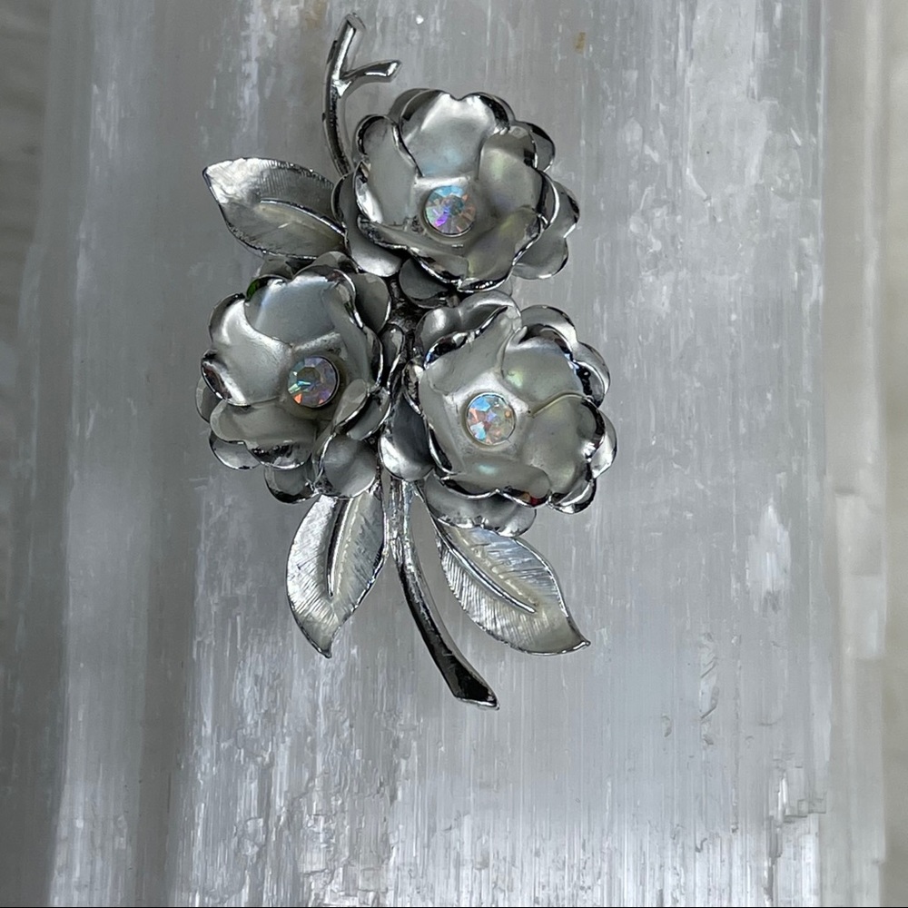 CORO pin VINTAGE floral BROOCH silver + rhinestone FEMININE stylish TIMELESS - Picture 7 of 13